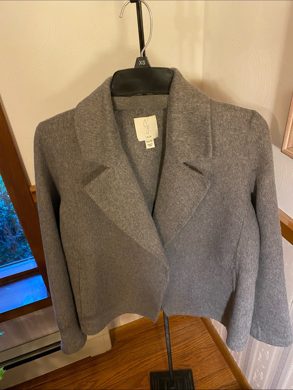 Joie Gray Cropped Wool-Blend Blazer